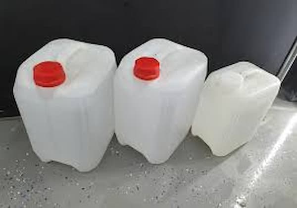 تصویر 1 از گالن ۲۰لیتری پلاستیکی